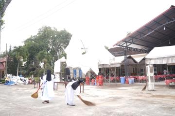 Hình ảnh: Làm phép và Cắt băng Khánh Thành Cộng đoàn Thánh Piô V Mỹ Hội