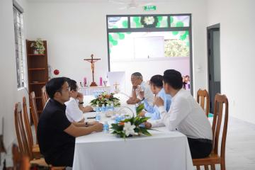 Hình ảnh: Làm phép và Cắt băng Khánh Thành Cộng đoàn Thánh Piô V Mỹ Hội