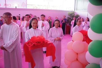 Hình ảnh: Làm phép và Cắt băng Khánh Thành Cộng đoàn Thánh Piô V Mỹ Hội