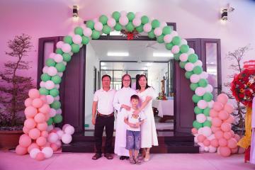 Hình ảnh: Làm phép và Cắt băng Khánh Thành Cộng đoàn Thánh Piô V Mỹ Hội