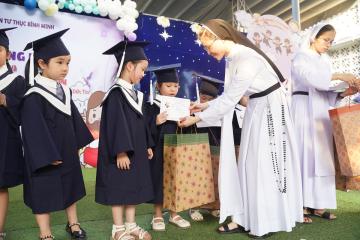 Hình ảnh: Thánh lễ Bế giảng Năm học, Lễ Ra trường và mừng ngày Quốc tế Thiếu Nhi năm 2026 | Mầm Non Tư Thục Bình Minh