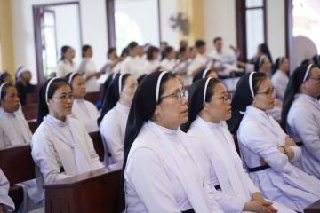 Hình ảnh: Nghi thức Khâm liệm & Thánh lễ cầu nguyện cho Nữ tu Anna Nguyễn Thị Cúc, OP.