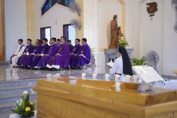 Hình ảnh: Nghi thức Tiễn biệt và Thánh lễ An táng Nữ tu Anna Nguyễn Thị Cúc, OP.