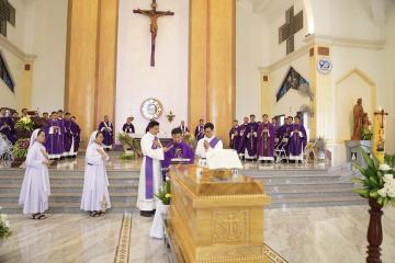 Hình ảnh: Nghi thức Tiễn biệt và Thánh lễ An táng Nữ tu Anna Nguyễn Thị Cúc, OP.