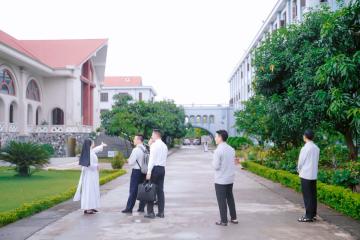 Chùm hình ảnh số 1: Thánh lễ Tạ ơn, Nghi thức Khấn Dòng và mừng Ngân khánh Khấn Dòng năm 2026 (1)