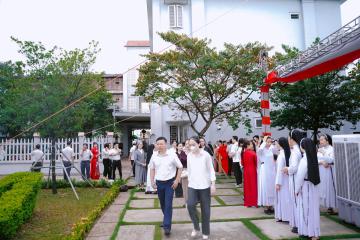 Chùm hình ảnh số 1: Thánh lễ Tạ ơn, Nghi thức Khấn Dòng và mừng Ngân khánh Khấn Dòng năm 2026 (1)