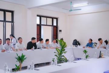 Chùm hình ảnh số 1: Thánh lễ Tạ ơn, Nghi thức Khấn Dòng và mừng Ngân khánh Khấn Dòng năm 2026 (1)