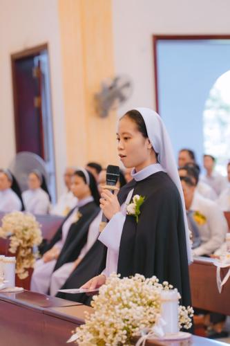 Chùm Hình ảnh số 2: Thánh lễ Tạ ơn, Nghi thức Khấn Dòng và mừng Ngân khánh Khấn Dòng năm 2026 (2)