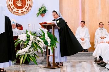 Chùm Hình ảnh số 4: Thánh lễ Tạ ơn, Nghi thức Khấn Dòng và mừng Ngân khánh Khấn Dòng năm 2026 (4)