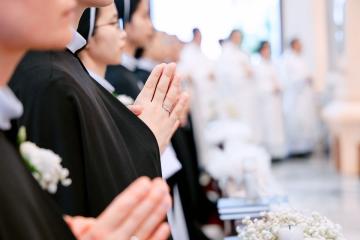 Chùm Hình ảnh số 5: Thánh lễ Tạ ơn, Nghi thức Khấn Dòng và mừng Ngân khánh Khấn Dòng năm 2026 (5)