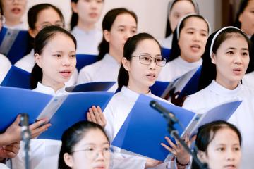 Chùm Hình ảnh số 5: Thánh lễ Tạ ơn, Nghi thức Khấn Dòng và mừng Ngân khánh Khấn Dòng năm 2026 (5)
