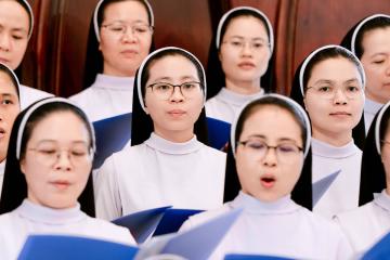 Chùm Hình ảnh số 5: Thánh lễ Tạ ơn, Nghi thức Khấn Dòng và mừng Ngân khánh Khấn Dòng năm 2026 (5)