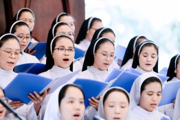 Chùm Hình ảnh số 6: Thánh lễ Tạ ơn, Nghi thức Khấn Dòng và mừng Ngân khánh Khấn Dòng năm 2026 (6)
