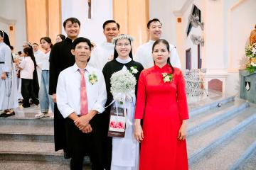 Chùm Hình ảnh số 6: Thánh lễ Tạ ơn, Nghi thức Khấn Dòng và mừng Ngân khánh Khấn Dòng năm 2026 (6)