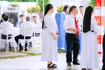 Chùm Hình ảnh số 7: Thánh lễ Tạ ơn, Nghi thức Khấn Dòng và mừng Ngân khánh Khấn Dòng năm 2026 (7)