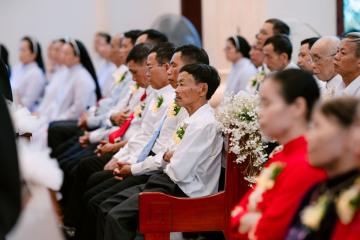 Chùm Hình ảnh số 7: Thánh lễ Tạ ơn, Nghi thức Khấn Dòng và mừng Ngân khánh Khấn Dòng năm 2026 (7)