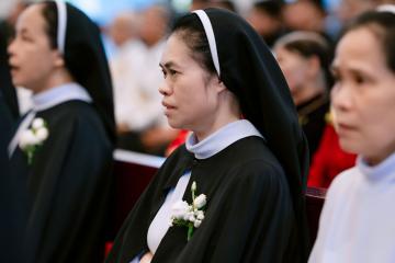 Chùm Hình ảnh số 7: Thánh lễ Tạ ơn, Nghi thức Khấn Dòng và mừng Ngân khánh Khấn Dòng năm 2026 (7)