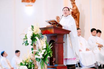 Chùm Hình ảnh số 7: Thánh lễ Tạ ơn, Nghi thức Khấn Dòng và mừng Ngân khánh Khấn Dòng năm 2026 (7)