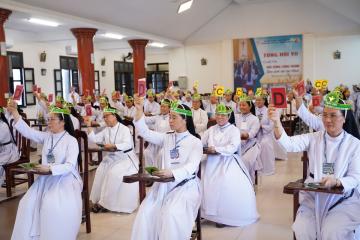 Hình ảnh 1: Cuộc thi Chung kết Tìm hiểu Tin mừng Mát thêu