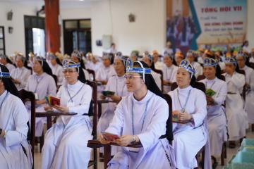 Hình ảnh 1: Cuộc thi Chung kết Tìm hiểu Tin mừng Mát thêu