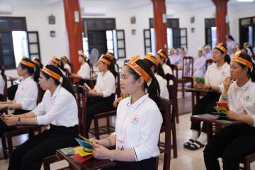 Hình ảnh 1: Cuộc thi Chung kết Tìm hiểu Tin mừng Mát thêu